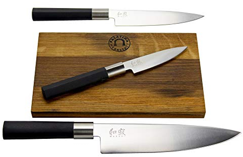 Kombatibel Kai Wasabi Black Messerset 3 ultrascharfe Officemesser/Allzweckmesser/Kochmesser + Schneidebrett aus Fassholz, 25x15 cm, SETANGEBOT