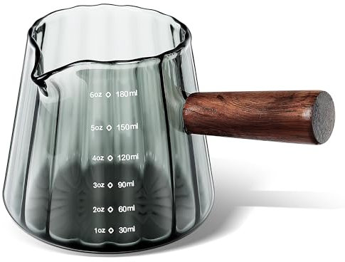 Joeyan 180ml/6 oz Tazas de Cafe de Vidrio, Vasos Cafe Cristal de Chupito Medidor de Espresso con Mango de Madera, Jarras Medidoras con Boca en Eorma de V para Capuchino,Leche,Té, Helado, Yogur