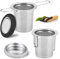 Jortmrd 2 Pezzi Infusore per Tisane Riutilizzabile Infusore Tè Filtro per Tè in 304 Acciaio Inox Colino da Tè Extra Fine con Coperchio e Manici Pieghevoli, per Teiere e Tazze, Nero+Grigio