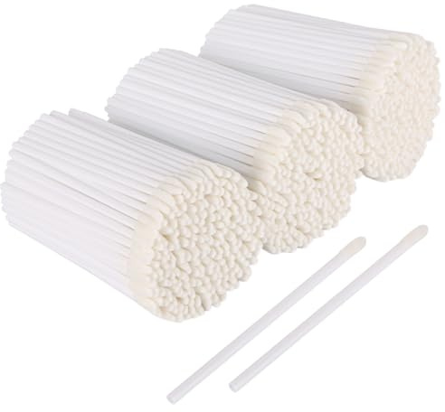 700 Piece Disposable Lip Wands - Lip Brushes, Lipstick & Gloss Applicators - Lint Free Makeup Applicator Brush Beauty Tool - White