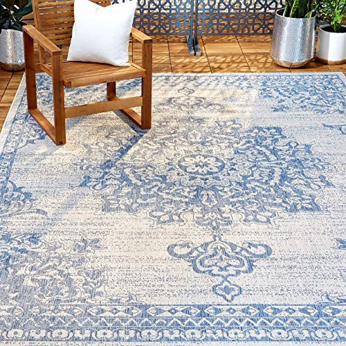 Nicole Miller Patio Country Azalea, 5'2x7'2 Rectangle, Grey/Blue