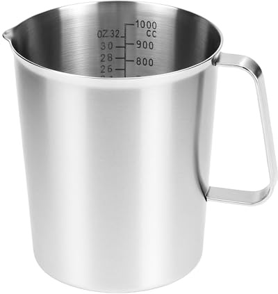 QWORK® Jarra medidora de acero inoxidable 304, jarra 1000 ML con 3 escalas de medición, incluyendo escala taza, ML, OZ