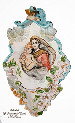 Acquasantiera Madonna con Bambino Pezzo Unico Oggetto d'arte Realizzato e dipinto a mano Le Ceramiche del Castello Made in Italy Dimensioni: 32 x 20 x 6 centimetri
