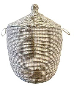 Wäschekorb Afrika - S/M/L/XL/XXL - Das Original aus dem Senegal - Afrikanischer Flechtkorb mit Deckel - Fair Trade Korb für Bade- / Wohn- & Kinderzimmer (S, Stripes Weiß)
