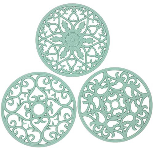 Smitchraft Trivets for Hot Dishes, Pots and Pans, Silicone Hot Pads for Kitchen Quartz Countertops, Silicone Pot Holders Mat, Multi-use Carved Heat Resistant Mat for Counter & Table, Set of 3 Green